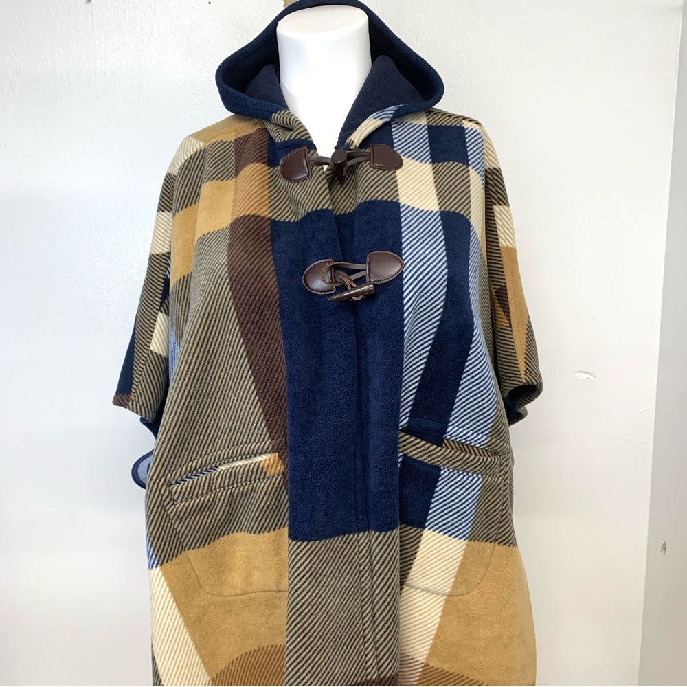 Rachel Roy Cape Poncho Woman One Size Fleece Hood Plaid Pockets Boho Preppy Work